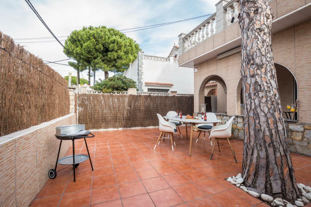 Casa Samara Villa Castelldefels Buitenkant foto